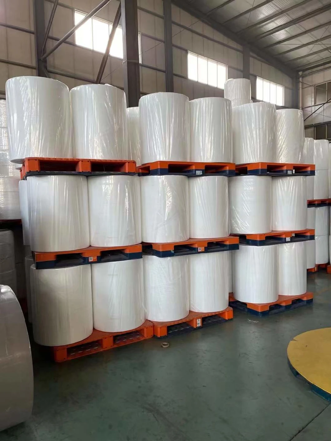 Eco-Friendly Polyester Scrim Nonwoven Fabric